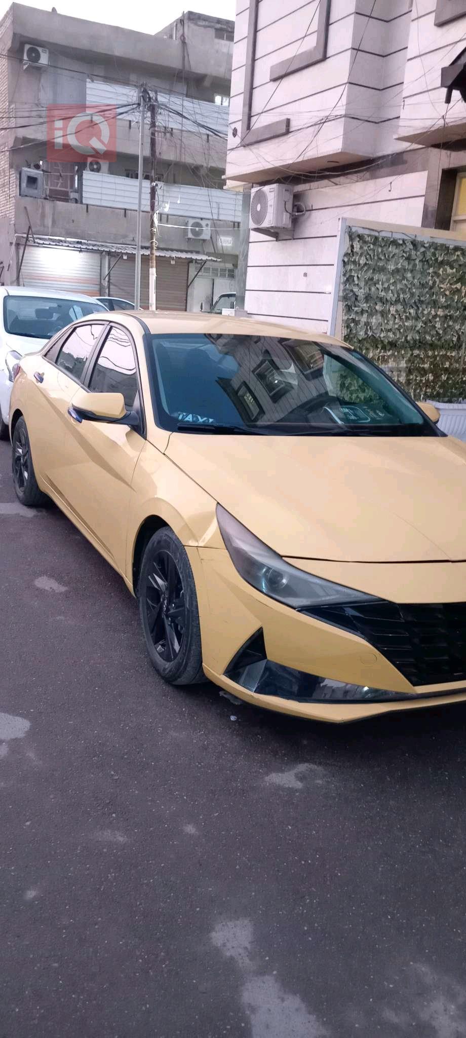 هیوندای ئەلەنترا